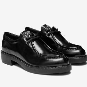 Women’s Brushed Leather Lace-Up Shoes | Black | EU 40